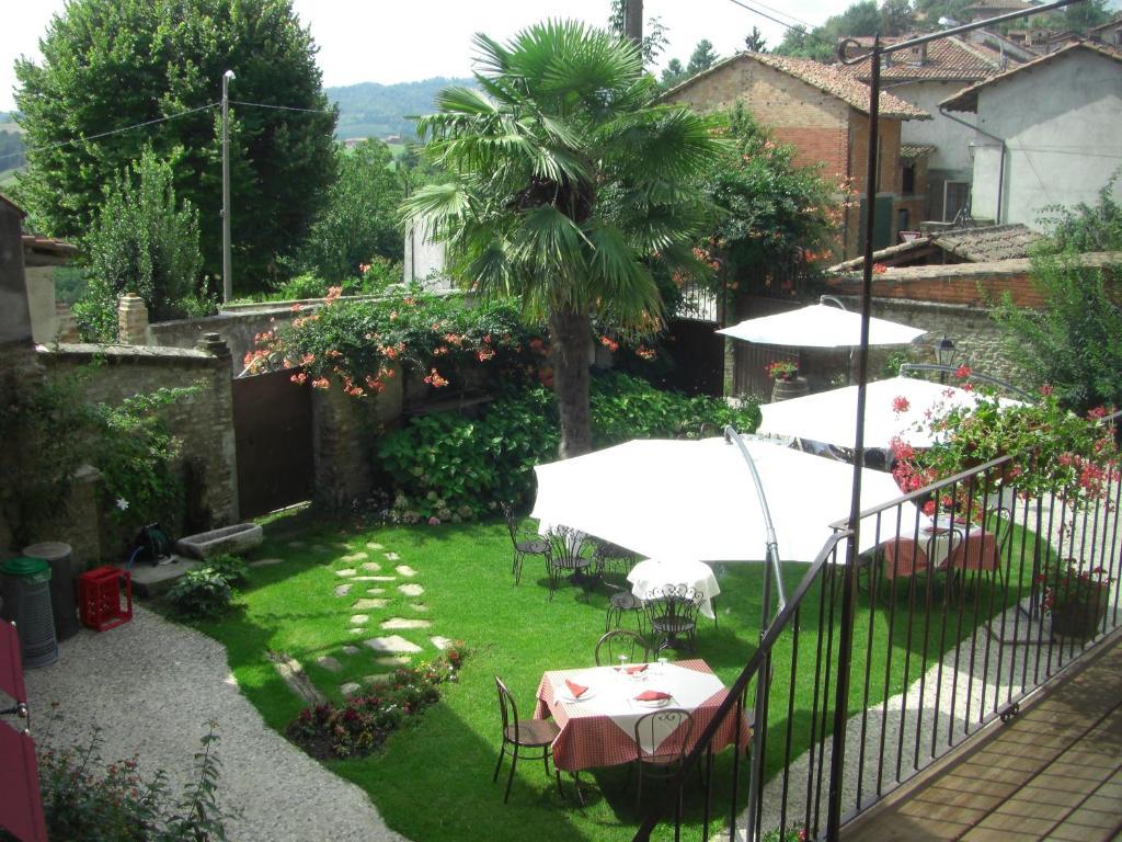 La Corte Del Barbio Aramengo Buitenkant foto