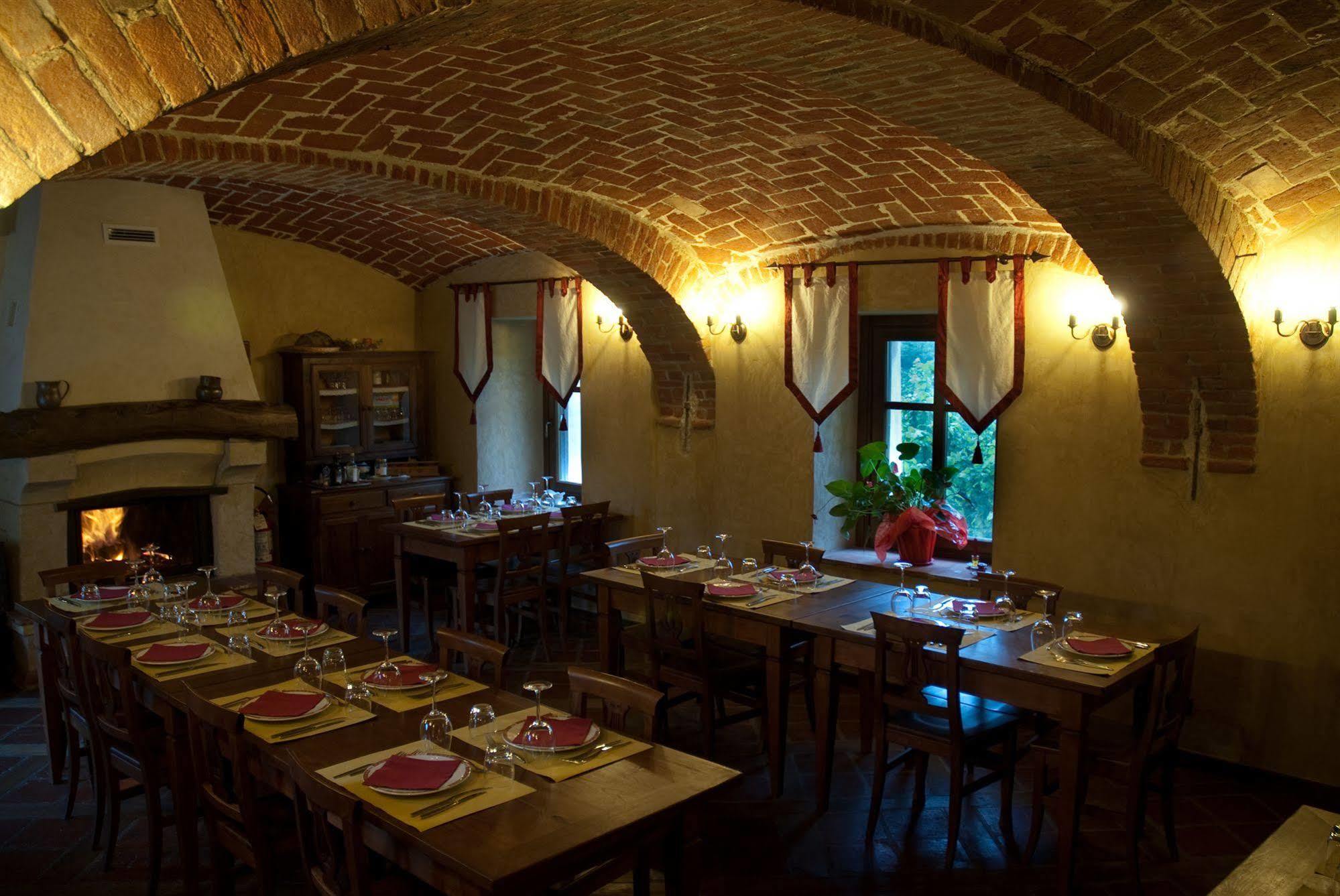 La Corte Del Barbio Aramengo Buitenkant foto